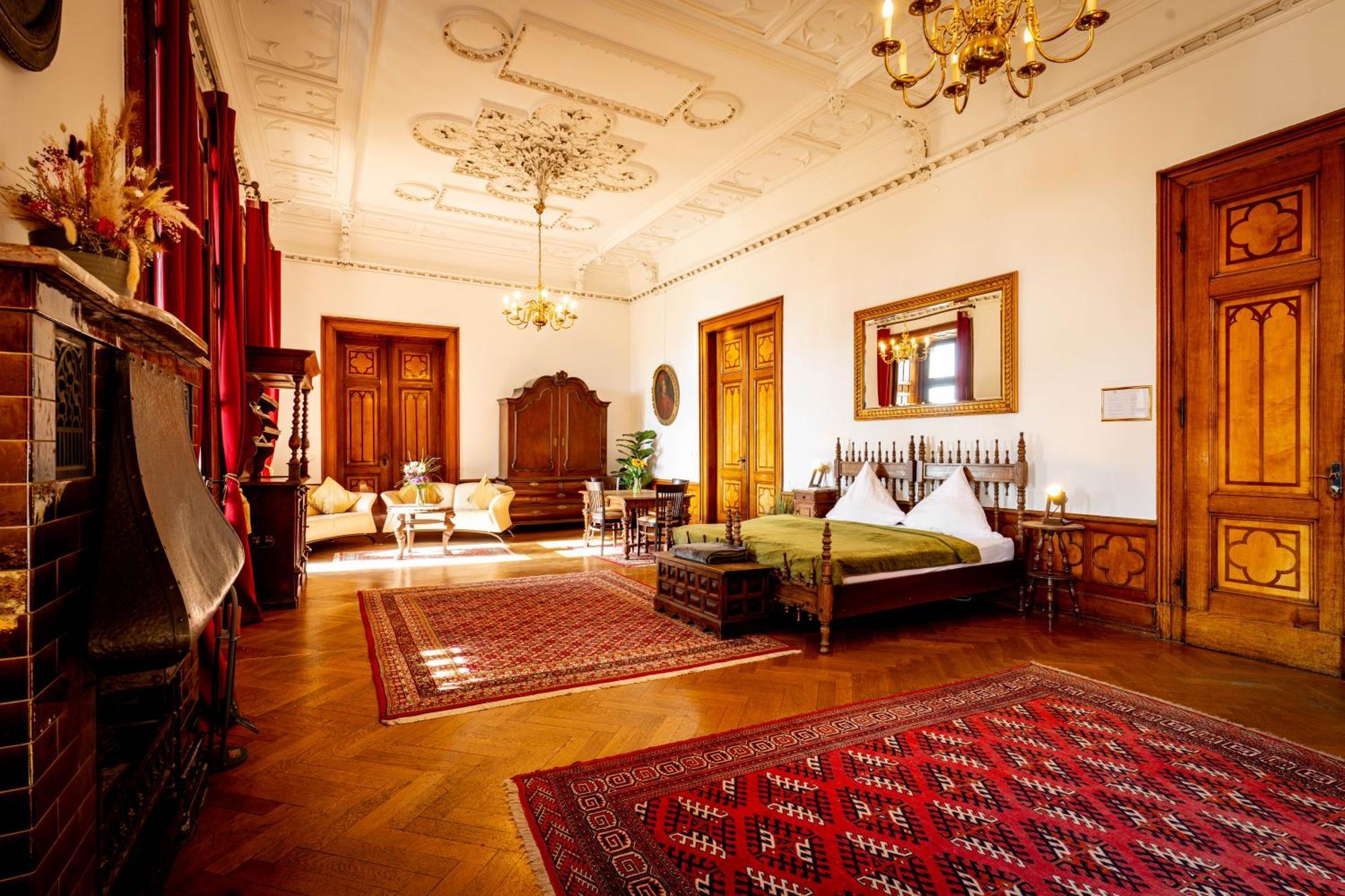 Schloss Arenfels Бад Хьонинген Екстериор снимка